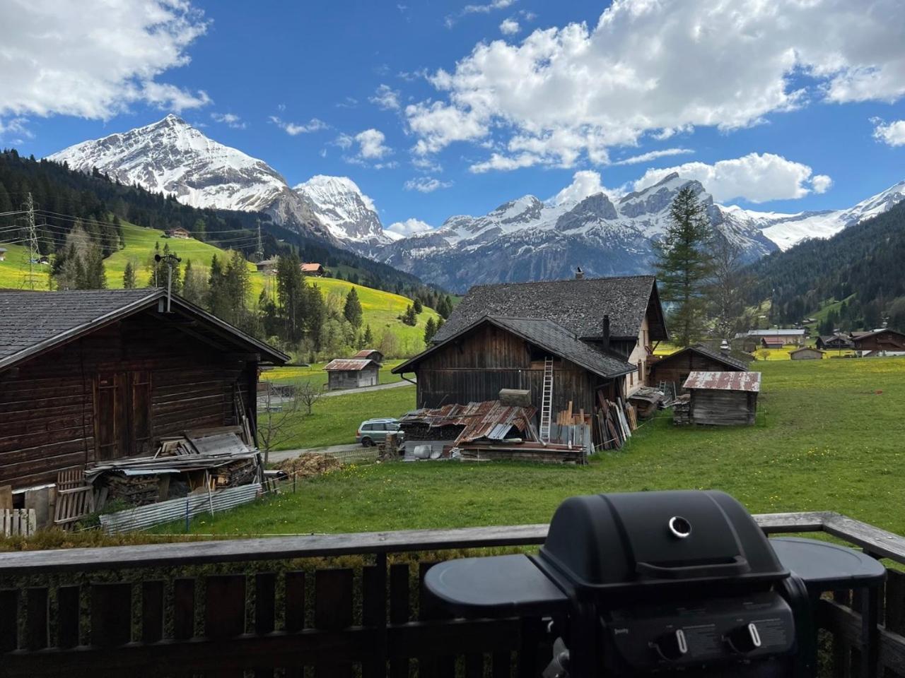 Beautiful Apartment With Stunning View Gsteig Exteriér fotografie