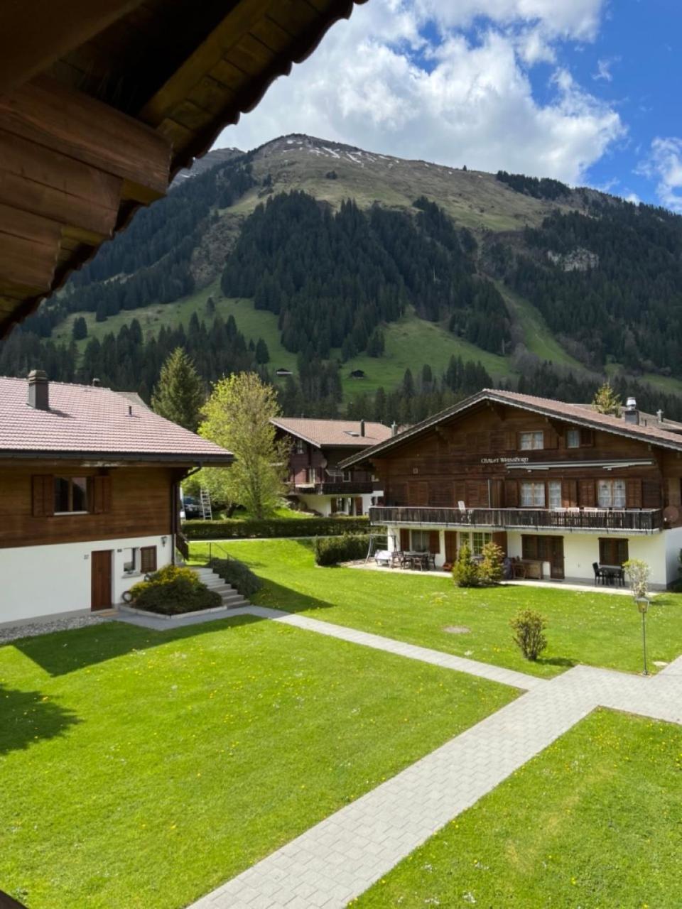 Beautiful Apartment With Stunning View Gsteig Exteriér fotografie